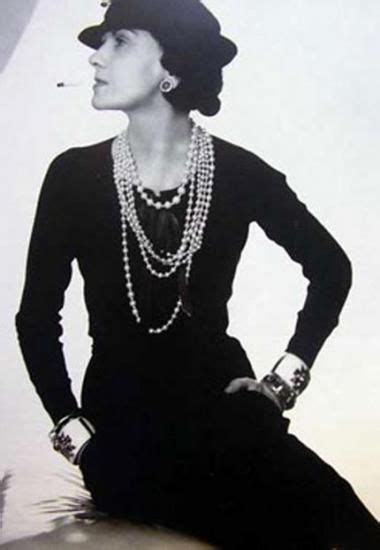 petite robe noir coco chanel|la petite robe noire.